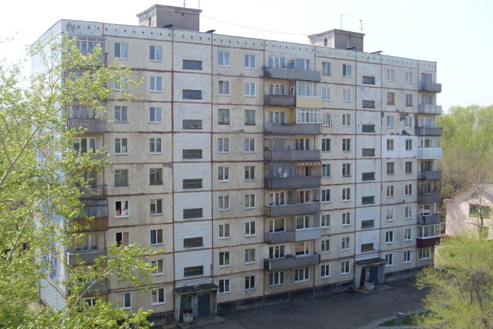 Брежневка 9 этажная