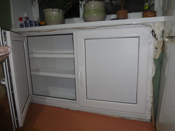 пластиковый хрущевский холодильник