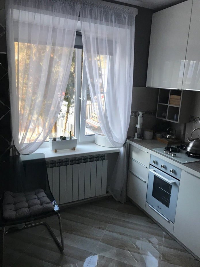 кухонный тюль